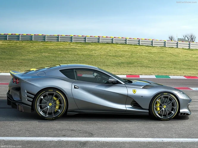 wp-content-uploads-2021-05-Ferrari-812_Competizione-2021-1024-03-68618ad1e3eb8e5af3d60ffd